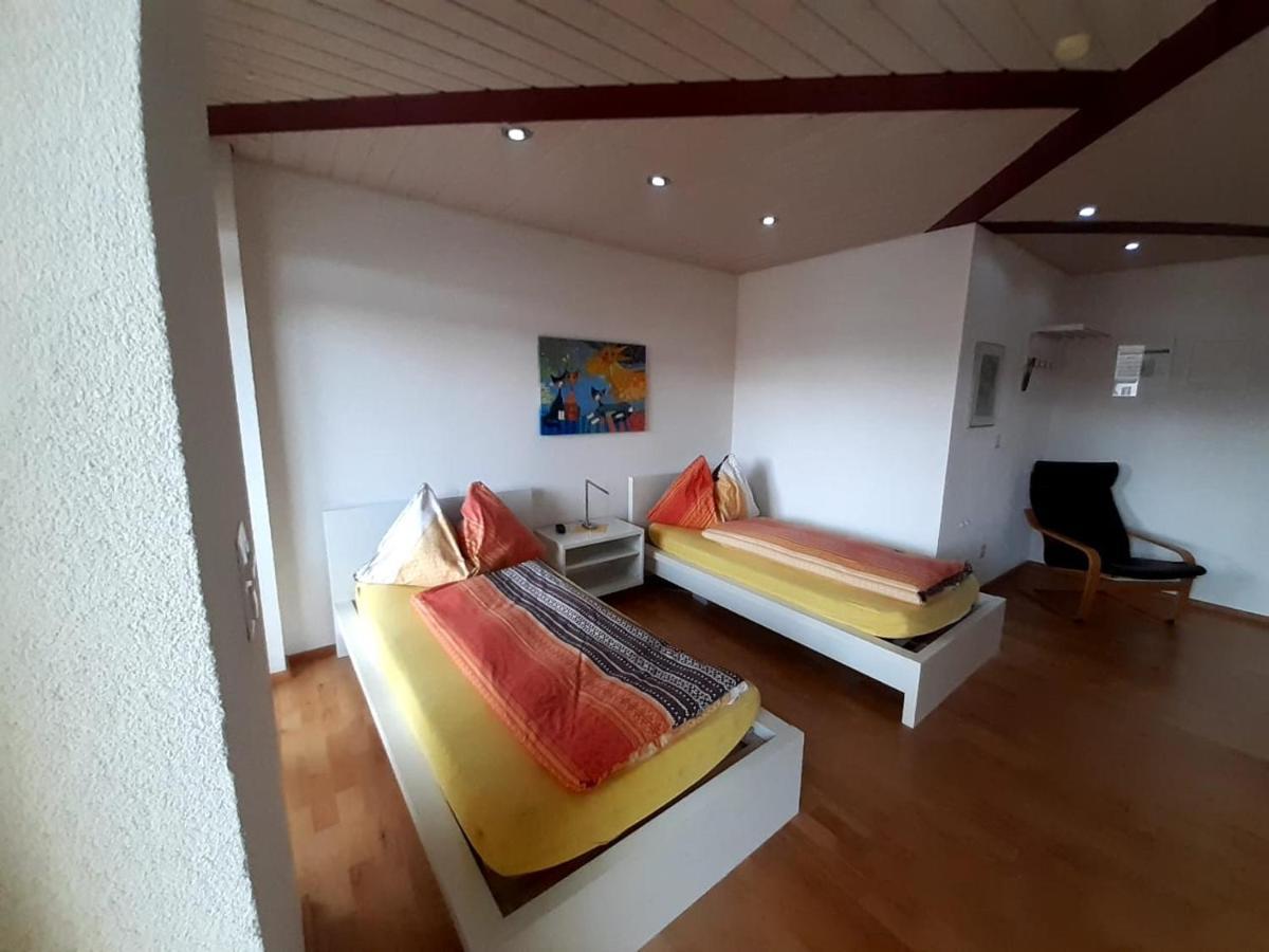 Hotel Pamakin Wynau Bagian luar foto