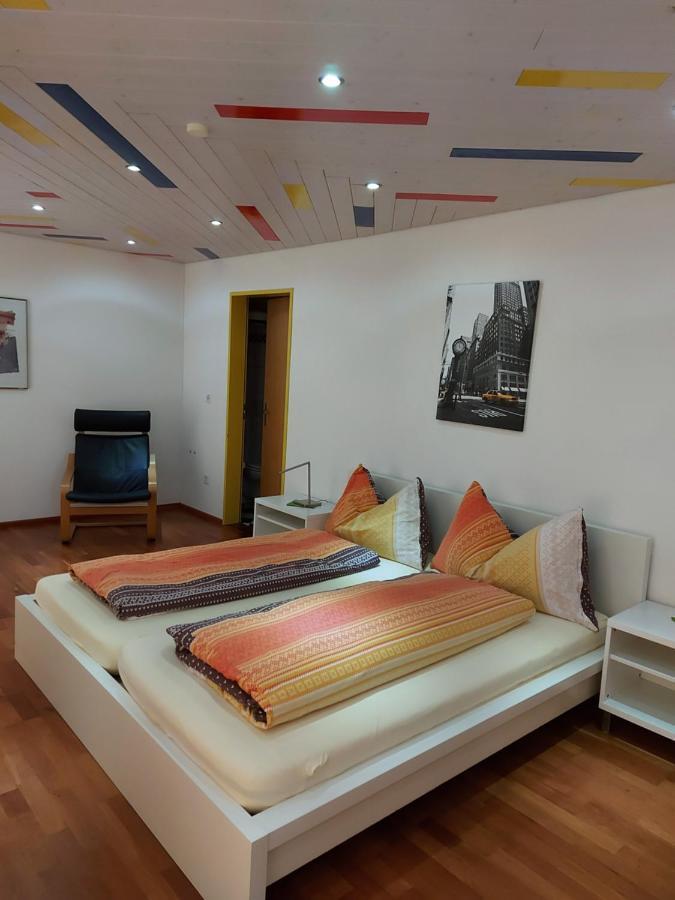 Hotel Pamakin Wynau Bagian luar foto