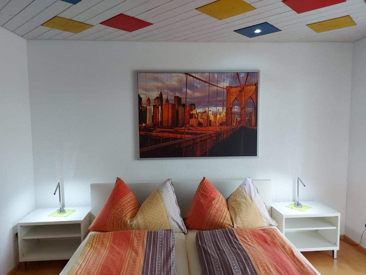 Hotel Pamakin Wynau Bagian luar foto
